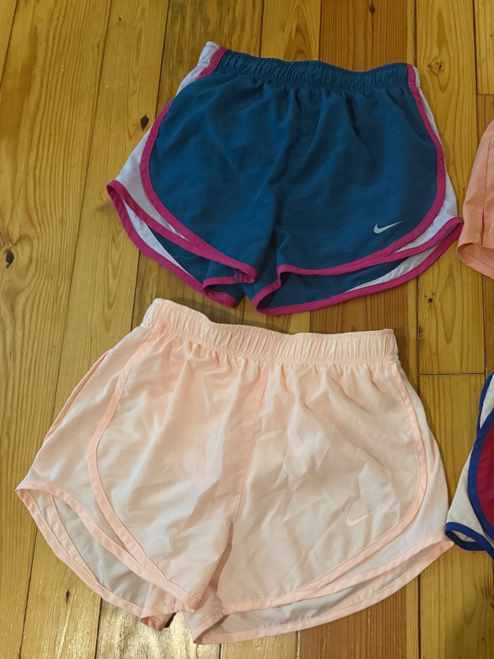 Nike athletic shorts size xs
